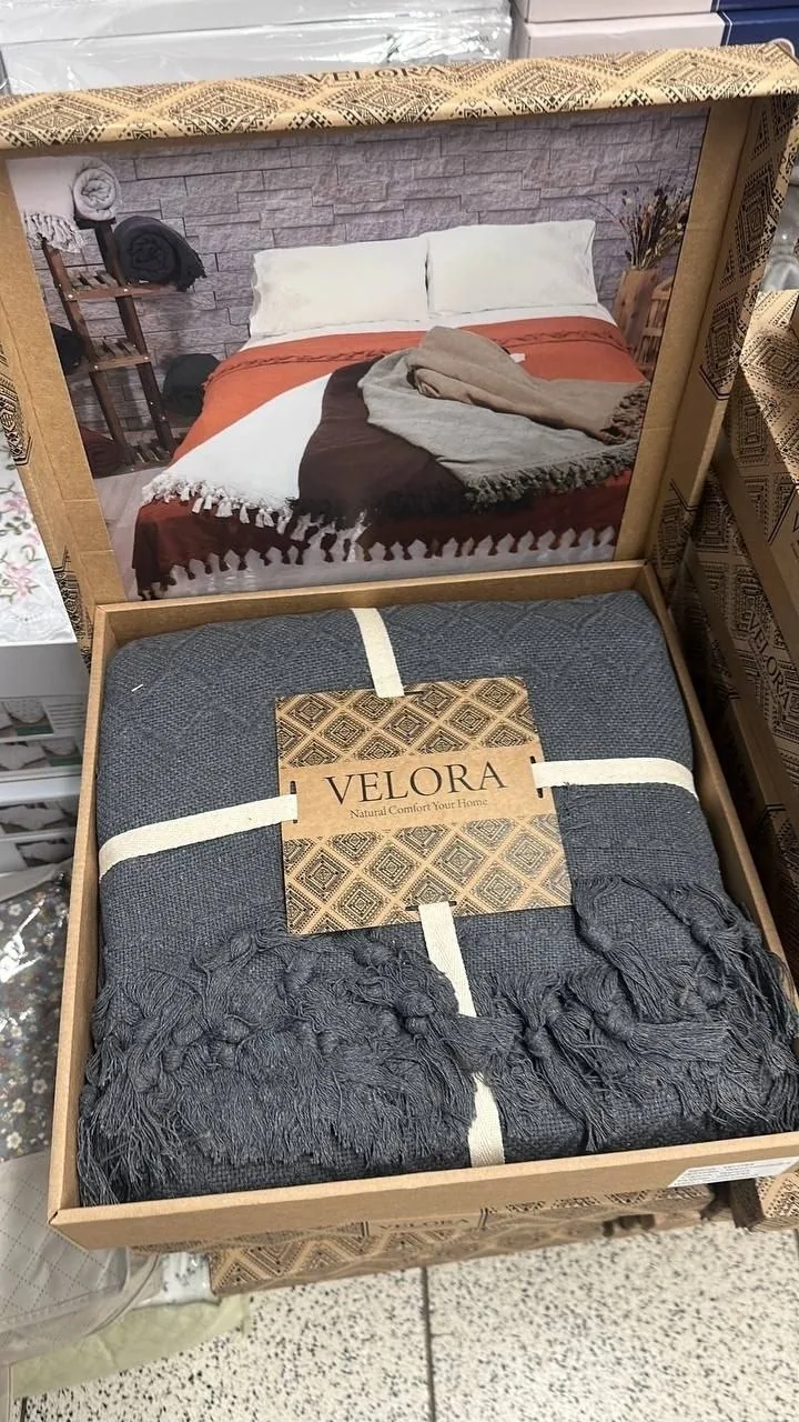 Графитовый плед Velora